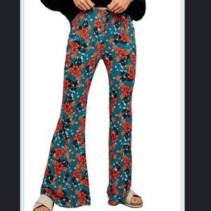 Free People Can’t Take My Eyes Off of You Floral Pant